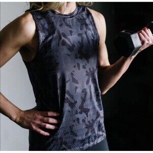 Zyia Active Black Camo Chill Tank Size M Gym Gray Camouflage Print Sleeveless
